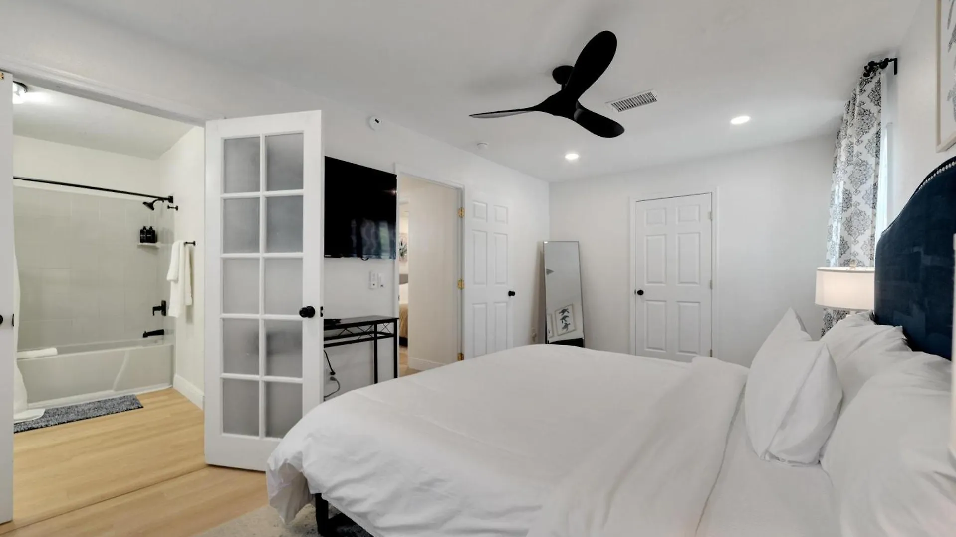 2529 N Habana Place Tampa United States
